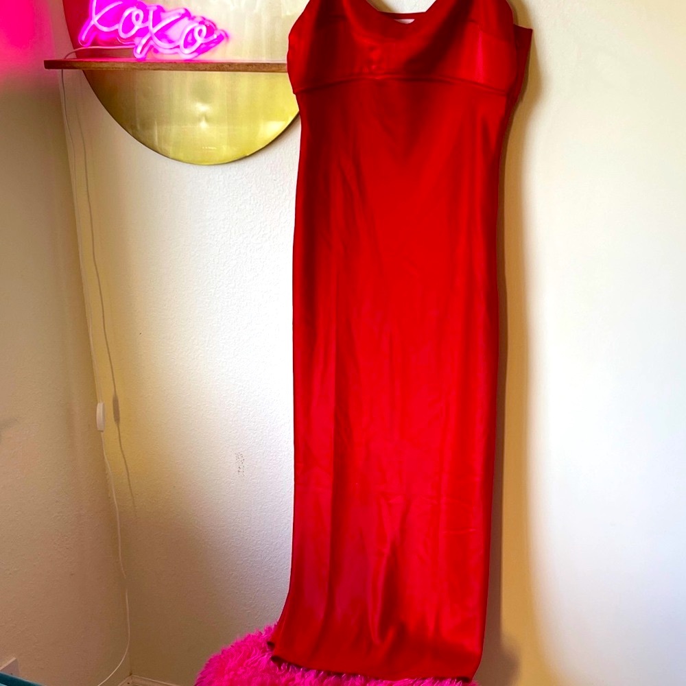 WAYF Red Slip Dress Satin Midi Spaghetti Strap Date Night Holiday Size M